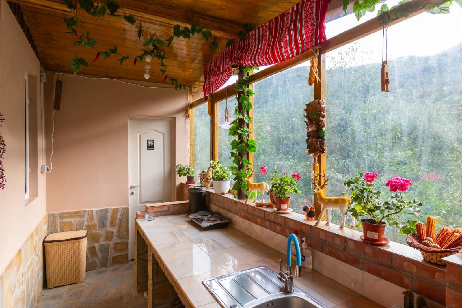 Casa Vio Pension Nehoiu Buitenkant foto